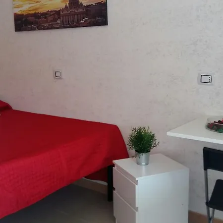 Πανσιόν Domus Italiana