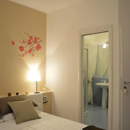 Domus Italiana 招待所 3*